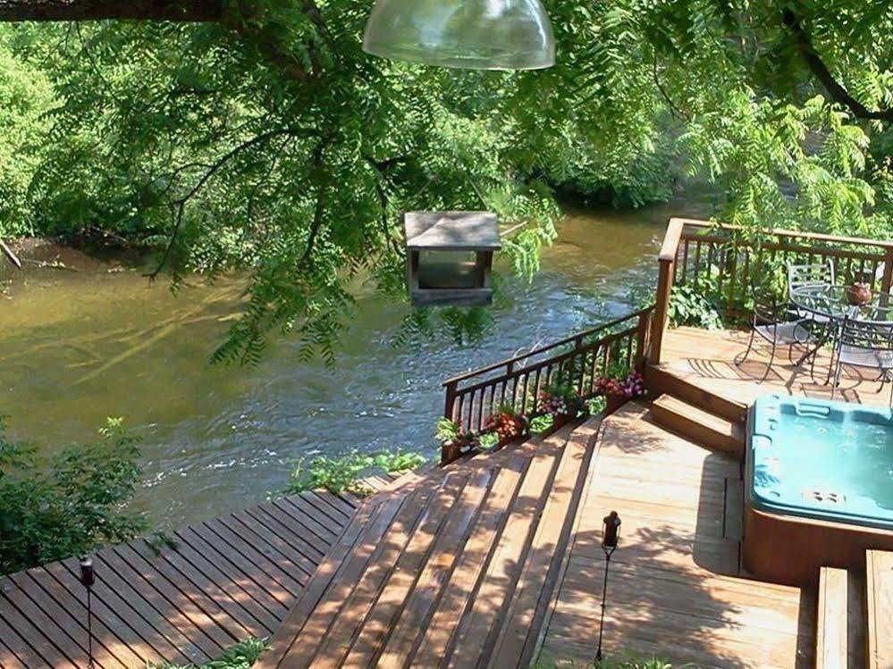 Stone Waters Inn Bellaire Eksteriør billede