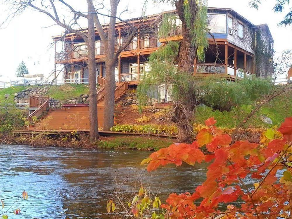 Stone Waters Inn Bellaire Eksteriør billede
